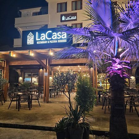 Lacasa Apartments & Restaurant Улцинь Экстерьер фото