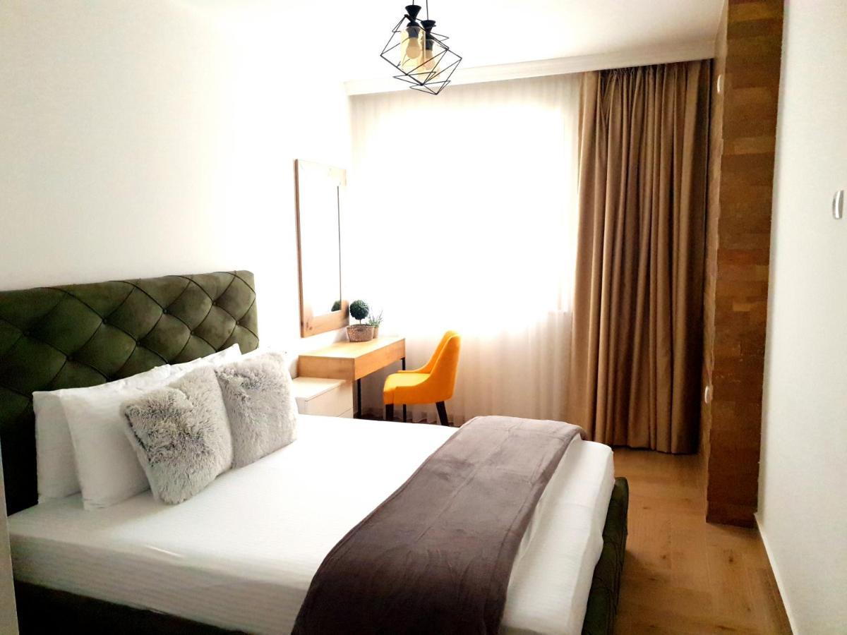 Lacasa Apartments & Restaurant Улцинь Экстерьер фото