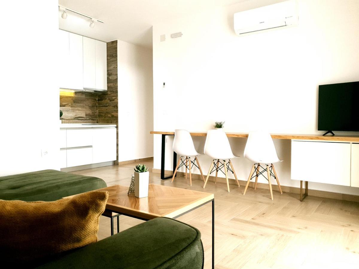 Lacasa Apartments & Restaurant Улцинь Экстерьер фото