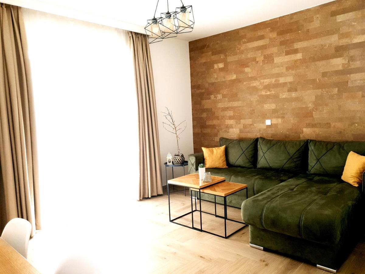 Lacasa Apartments & Restaurant Улцинь Экстерьер фото