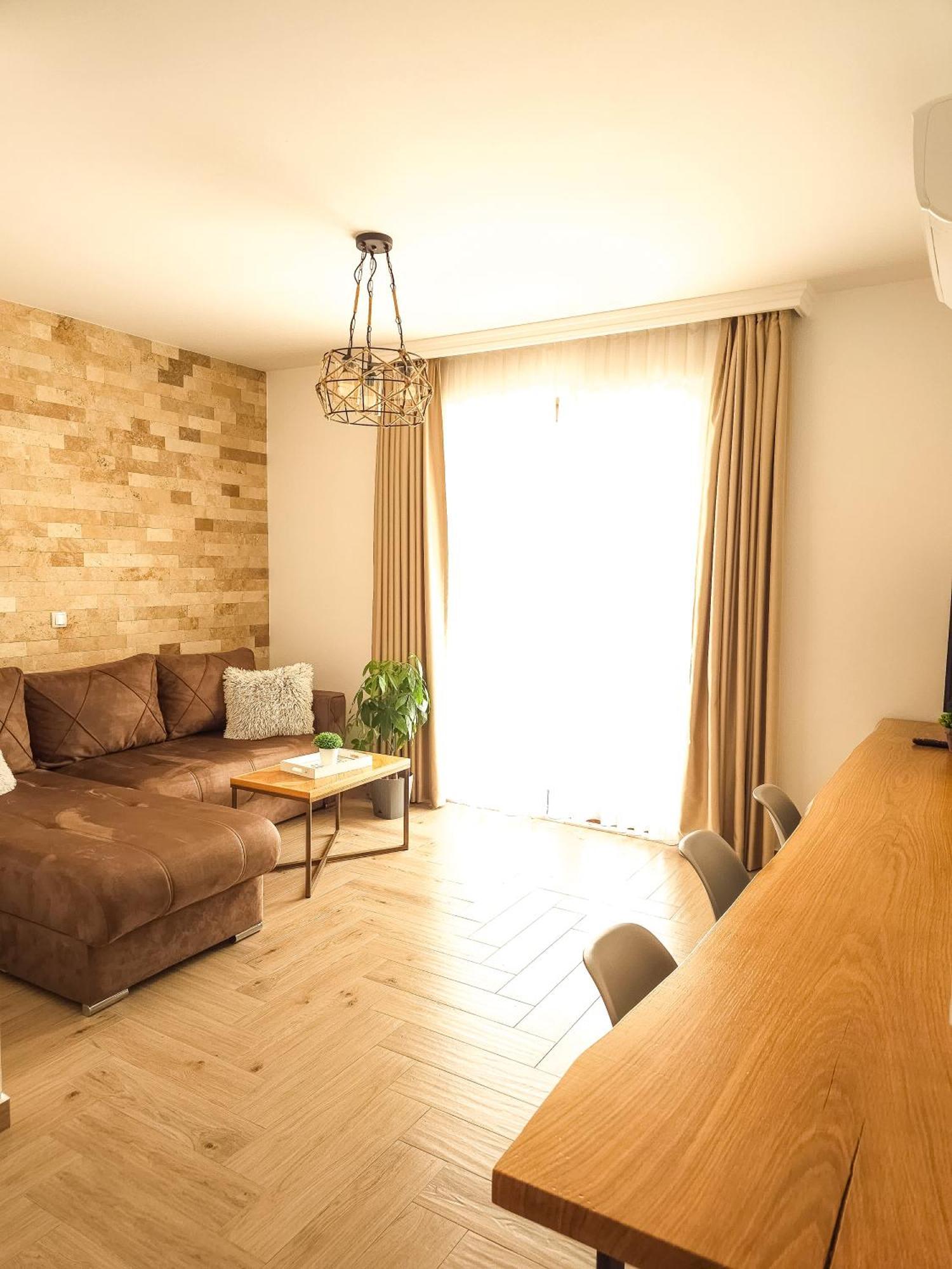 Lacasa Apartments & Restaurant Улцинь Экстерьер фото