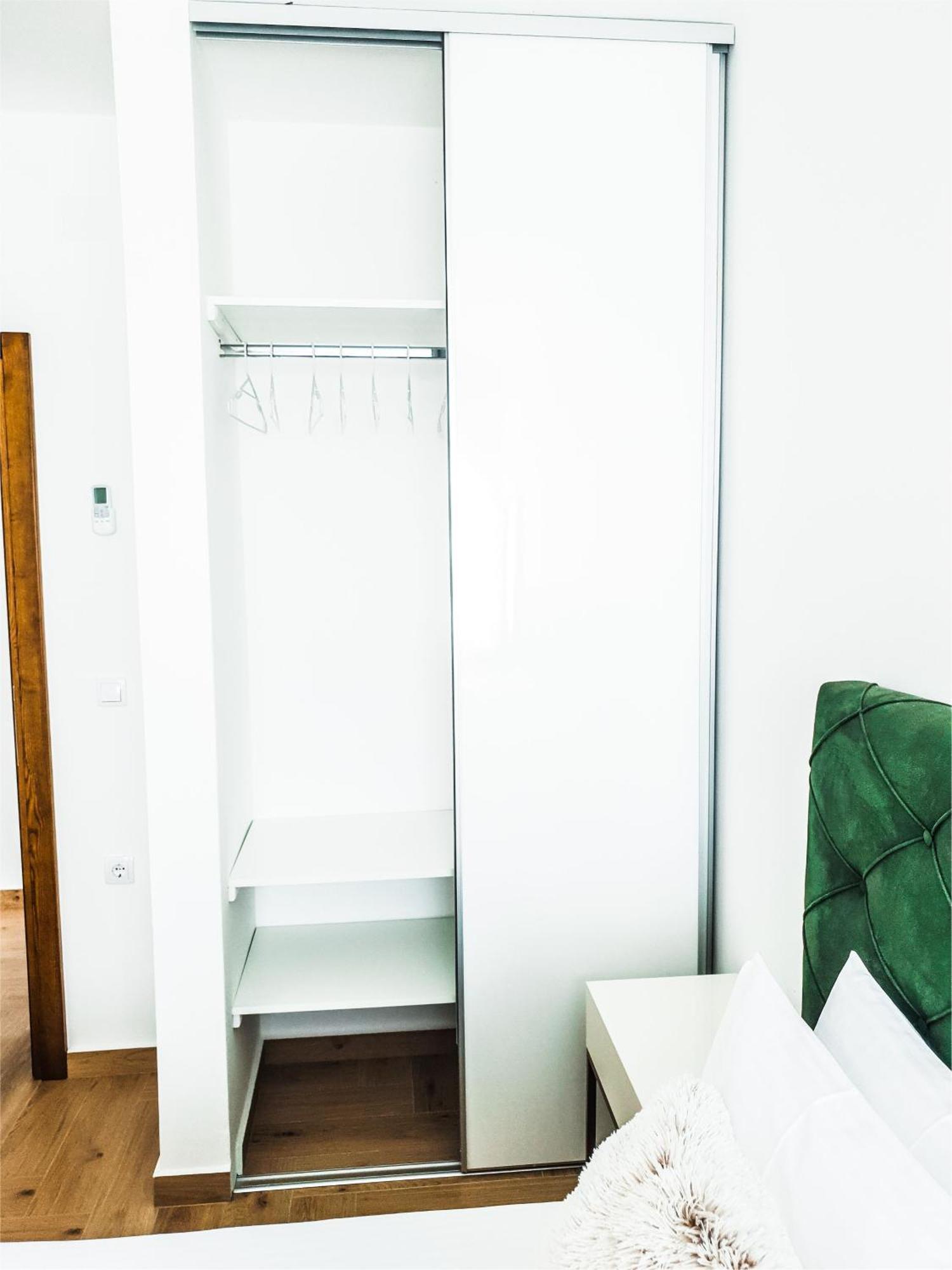 Lacasa Apartments & Restaurant Улцинь Номер фото