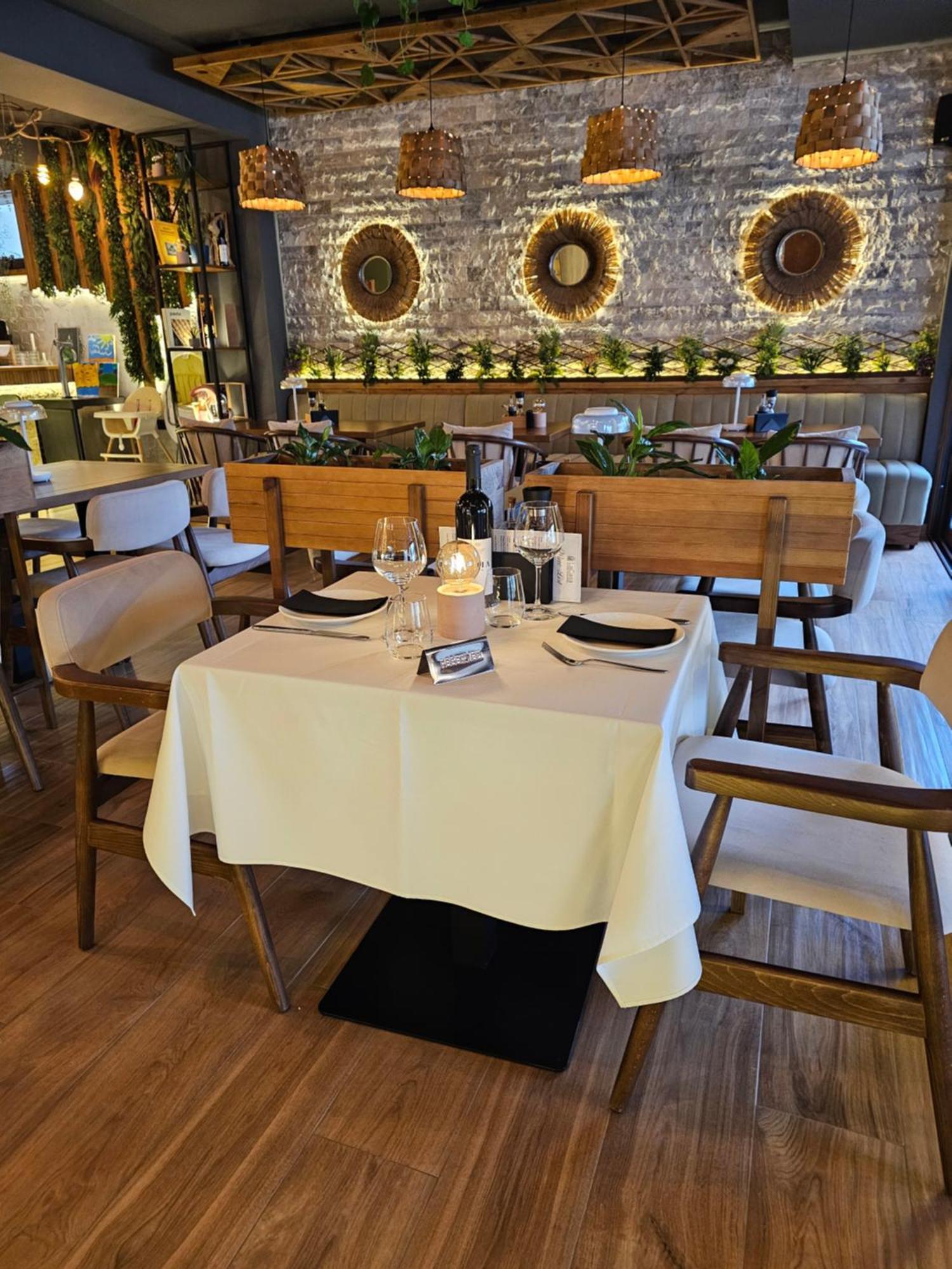 Lacasa Apartments & Restaurant Улцинь Экстерьер фото