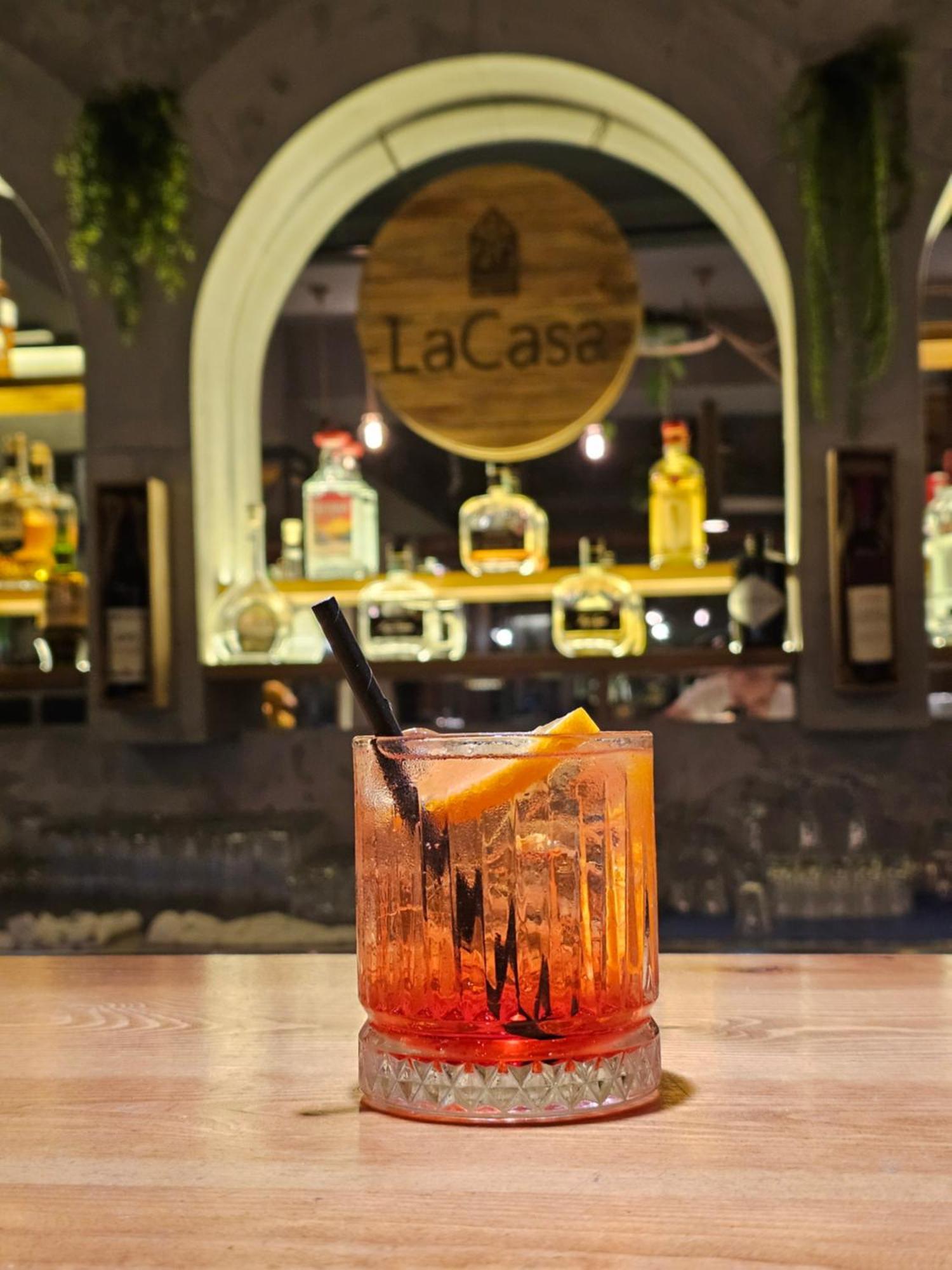 Lacasa Apartments & Restaurant Улцинь Экстерьер фото